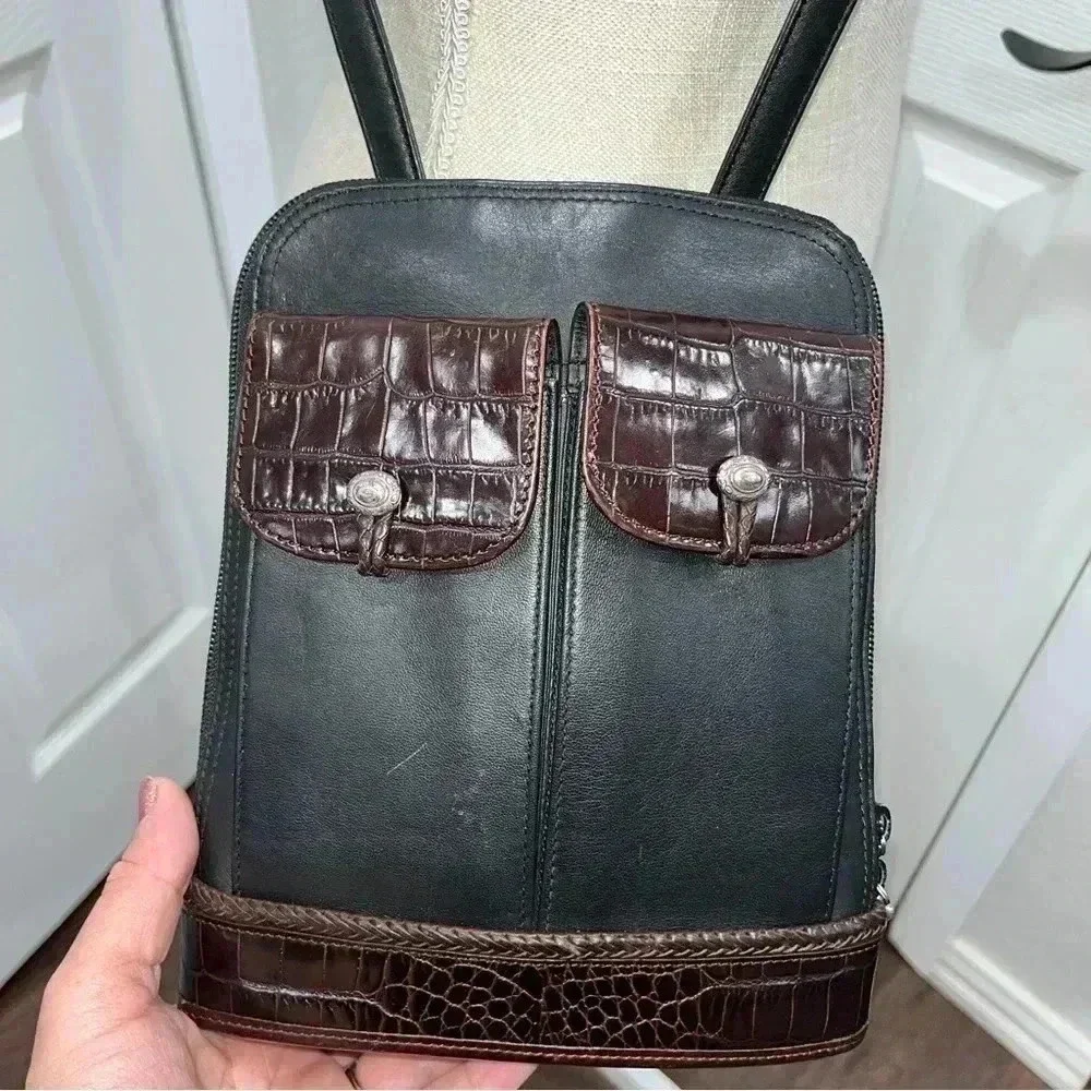 Brighton vintage one world shoulder bag In awesome condition